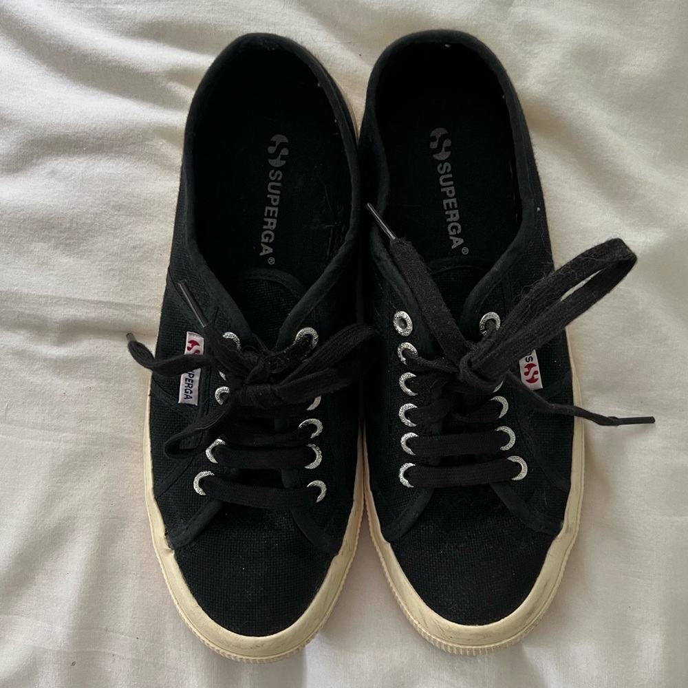 Black Supergas